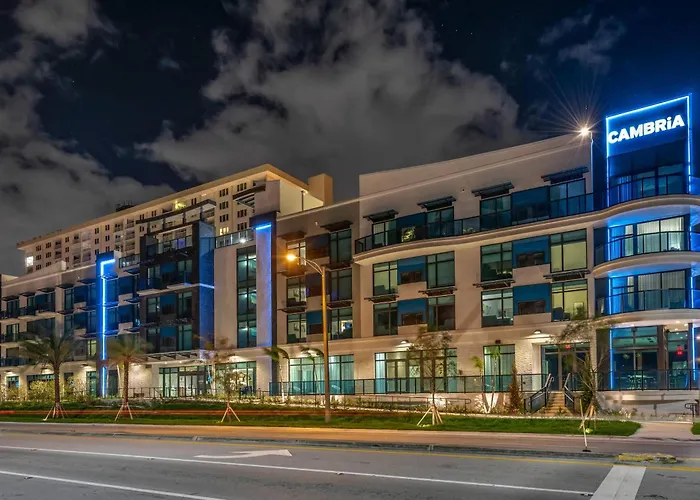 Cambria Hotel Fort Lauderdale Beach